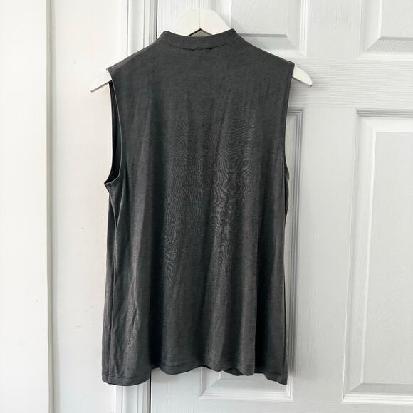 Travelers by Chico's Grey Slink Mock Neck Sleeveless Top Full Length Pants Set 1 - Picture 5 of 11